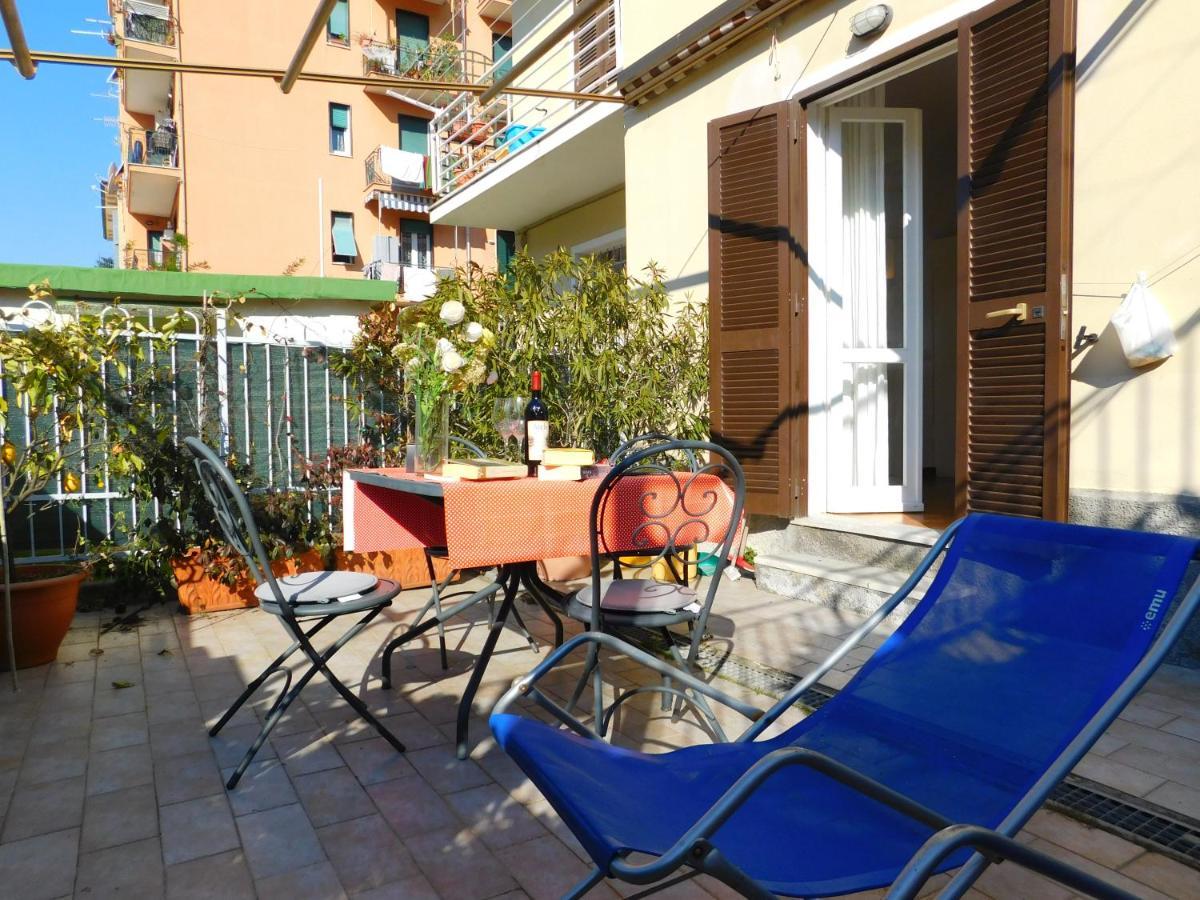 Bilocale Con Terrazza, Леванто Екстериор снимка