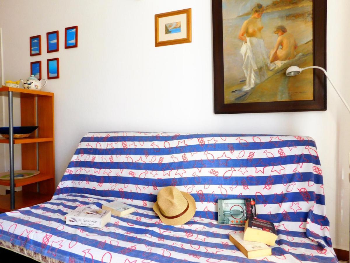 Bilocale Con Terrazza, Леванто Екстериор снимка